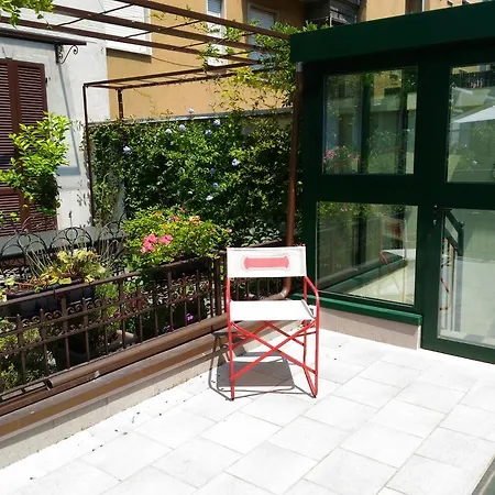 Cosy Open Space In Central Area דירה מילאנו